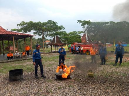 PELATIHAN MITIGASI BENCANA KEBAKARAN
